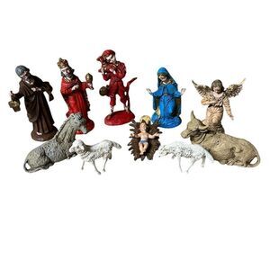 Vintage Italian nativity set